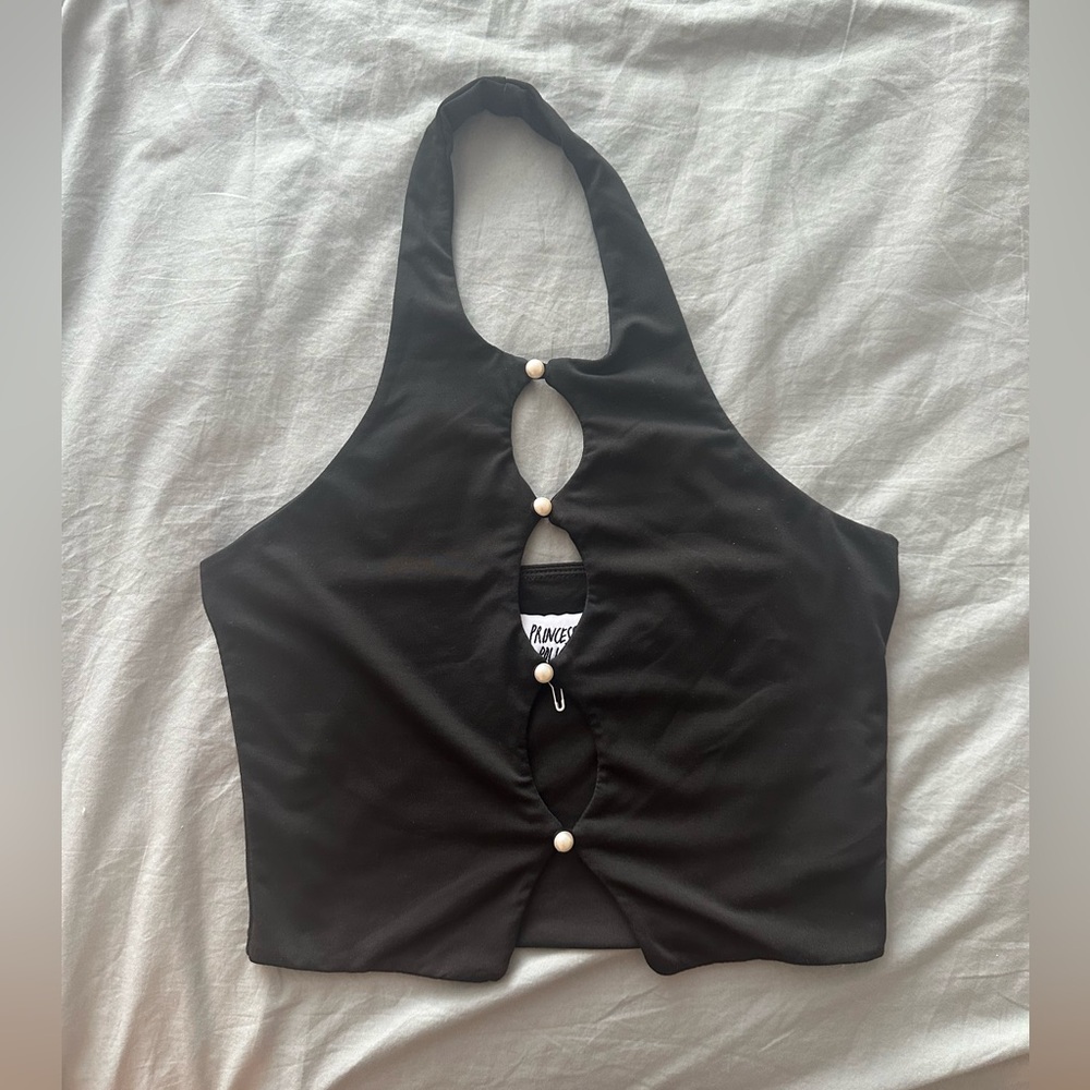 Black halter